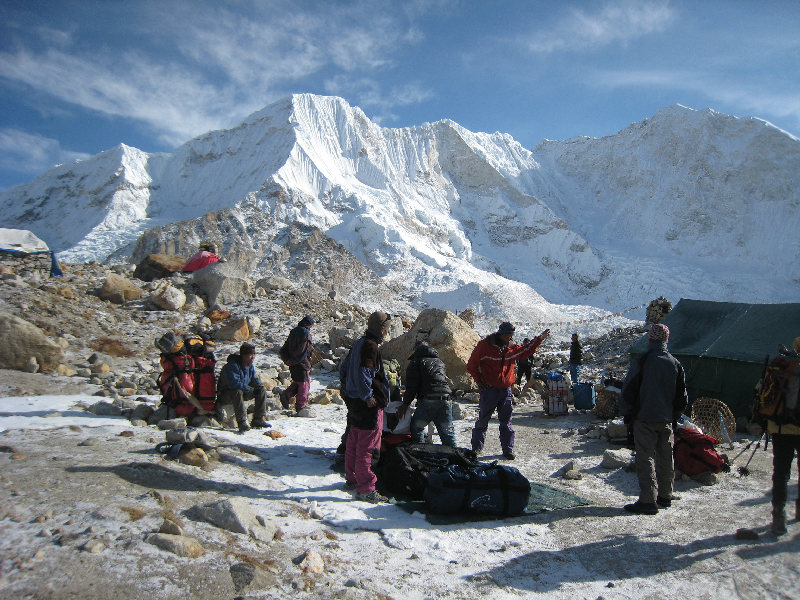 ../CB_Baruntse002b.jpg
