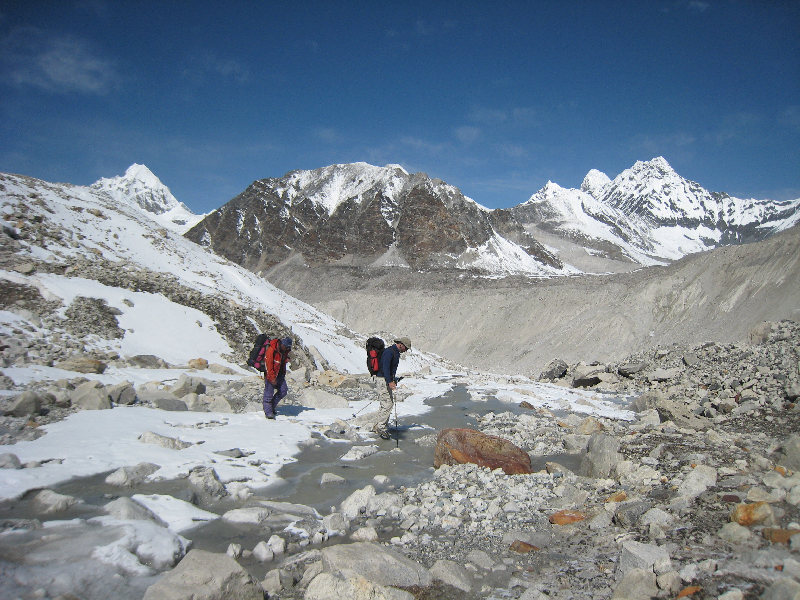 ../trek_apres_Baruntse008.jpg