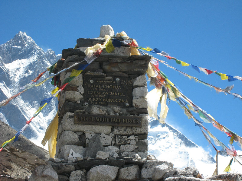 ../trek_apres_Baruntse091.jpg