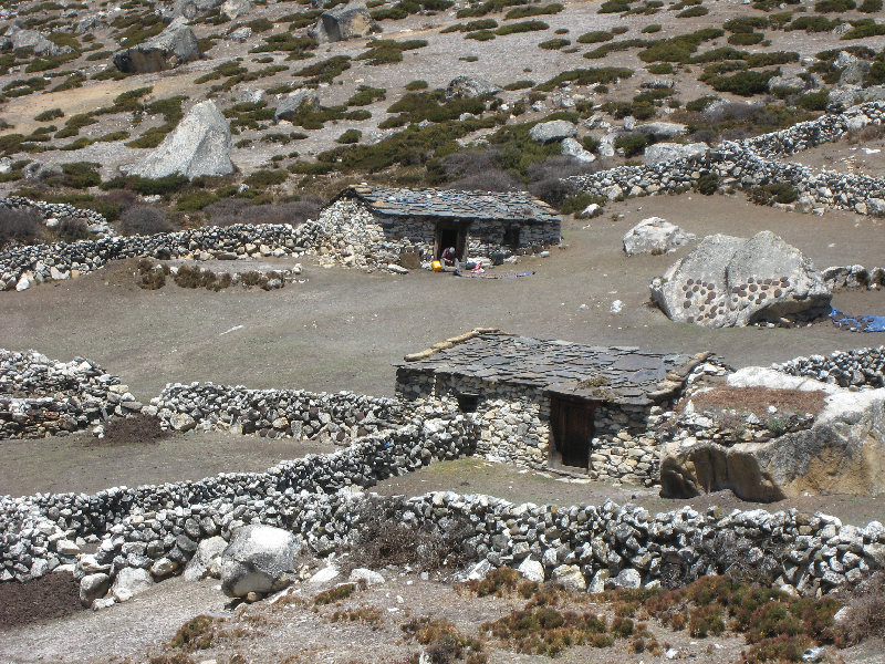 ../trek_apres_Baruntse093.jpg