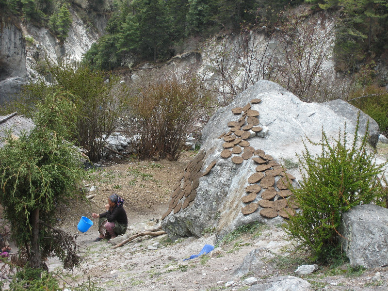 ../trek_apres_Baruntse147.jpg